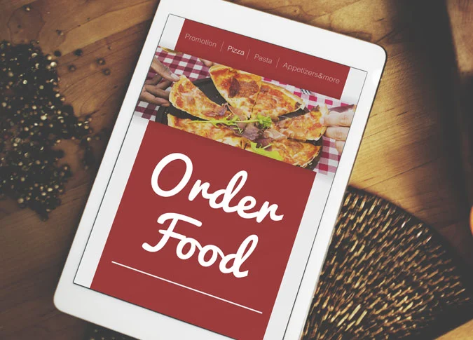 Aplicação de display LCD IPS em placas de menu digital, menus de tablet de restaurante, quiosques de auto-encomenda e máquinas de venda automática